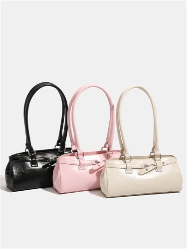 2026 Handbag Trends Bring Baguette Bags Back To Everyday Fashion